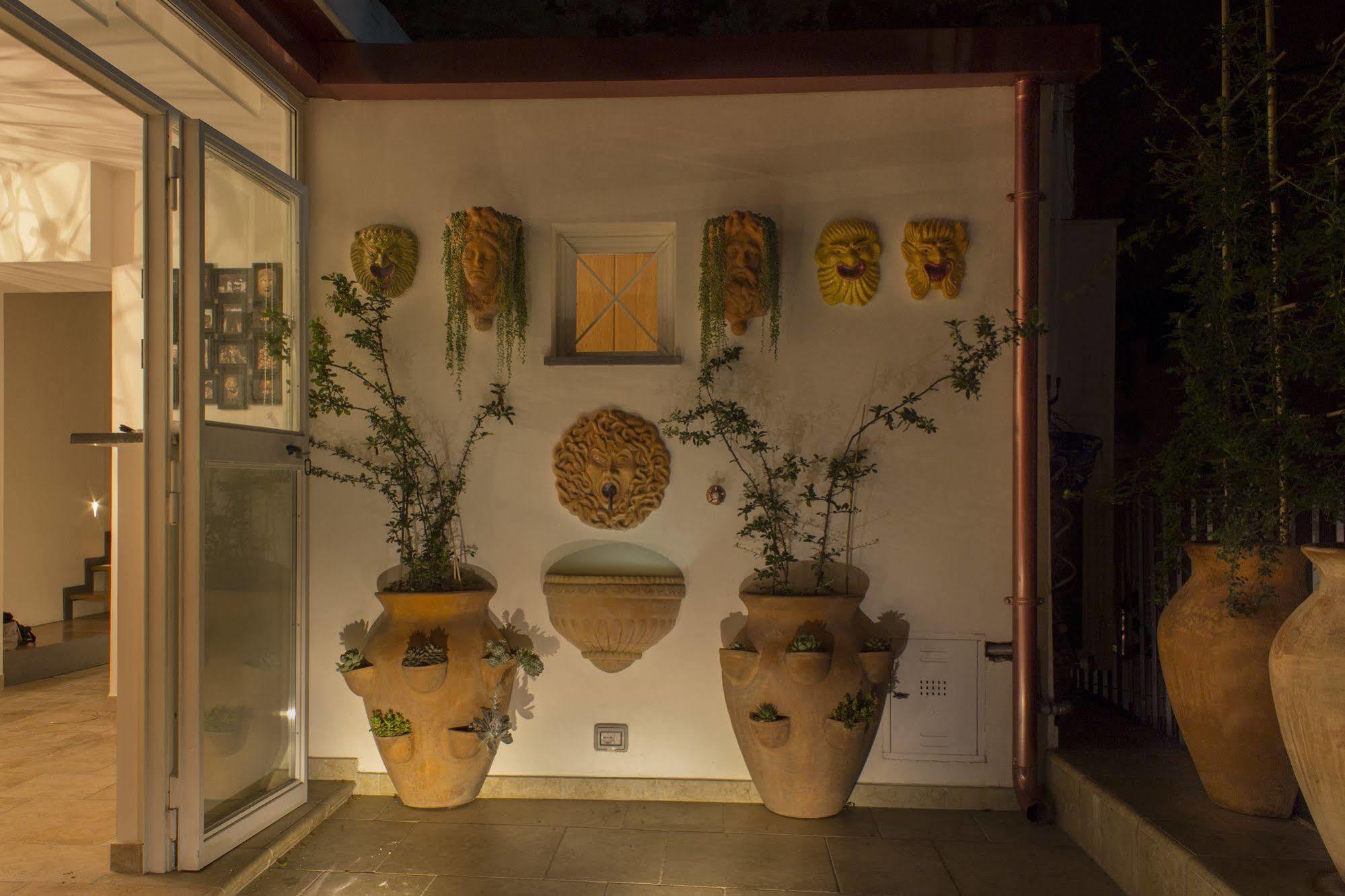Casa Latina Bed & Breakfast Napoli Dış mekan fotoğraf