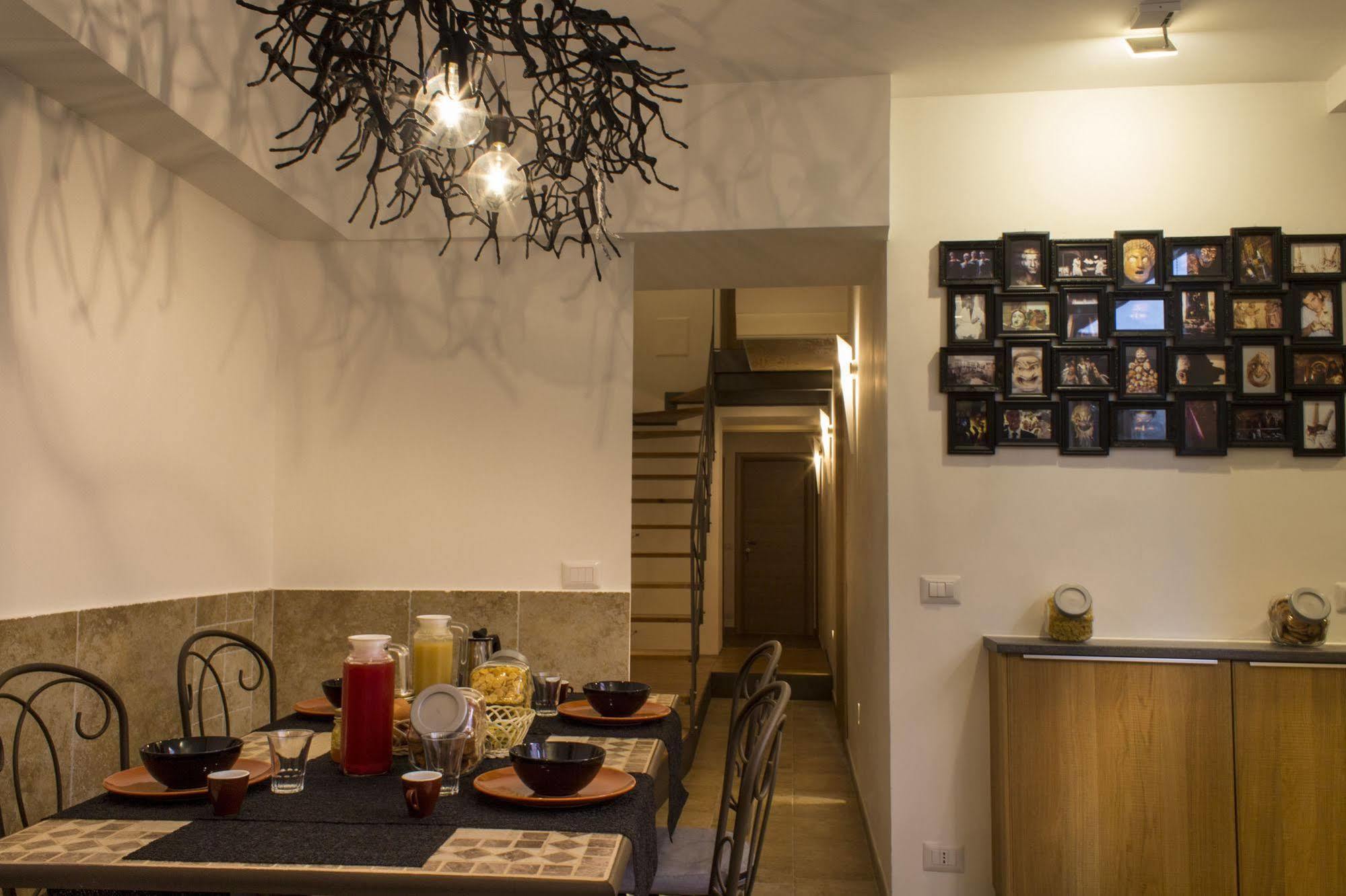 Casa Latina Bed & Breakfast Napoli Dış mekan fotoğraf