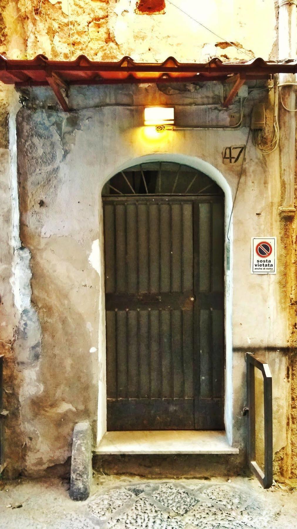 Casa Latina Bed & Breakfast Napoli Dış mekan fotoğraf